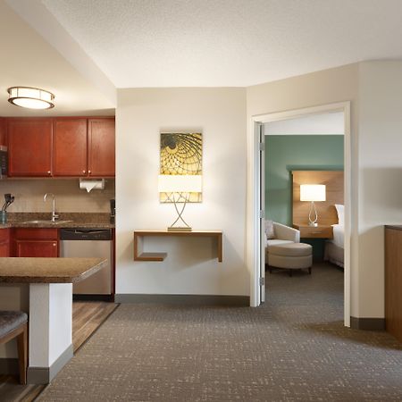 Staybridge Suites Tampa East- Brandon By Ihg Mango Exterior foto