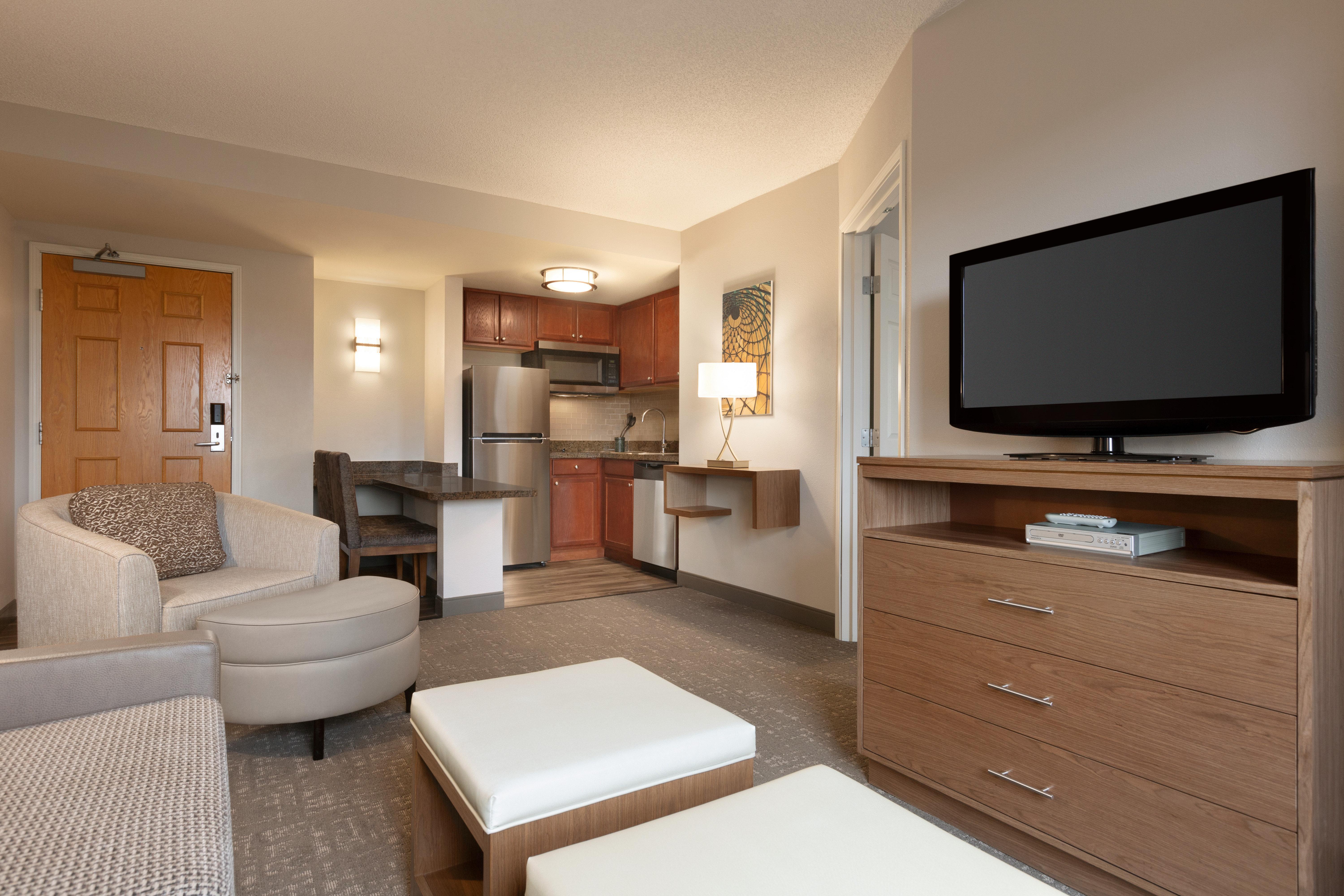 Staybridge Suites Tampa East- Brandon By Ihg Mango Exterior foto